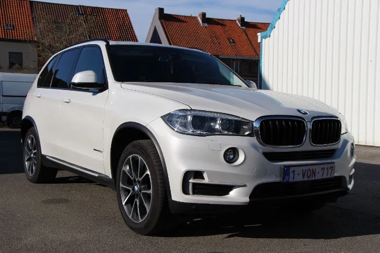 BMW X5 X 2.5D 211 Pk Leder 7 plaatsen EU6 Full Image 3