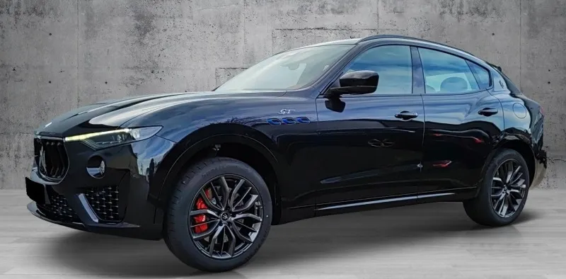 Maserati Levante GT Hybrid =NEW= Nerissimo Pack/Panorama Гар Image 1