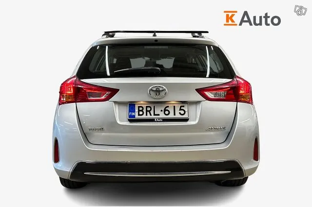 Toyota Auris Touring Sports 1,6 Active*Moottorinlämmitin / N Image 3