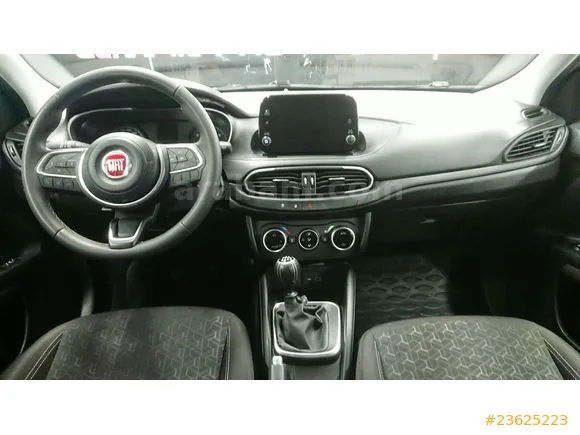 Fiat Egea Cross 1.4 Fire Urban Image 7